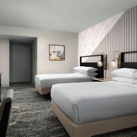 Hotel Fera Anaheim, A Doubletree By Hilton Orange Exterior foto