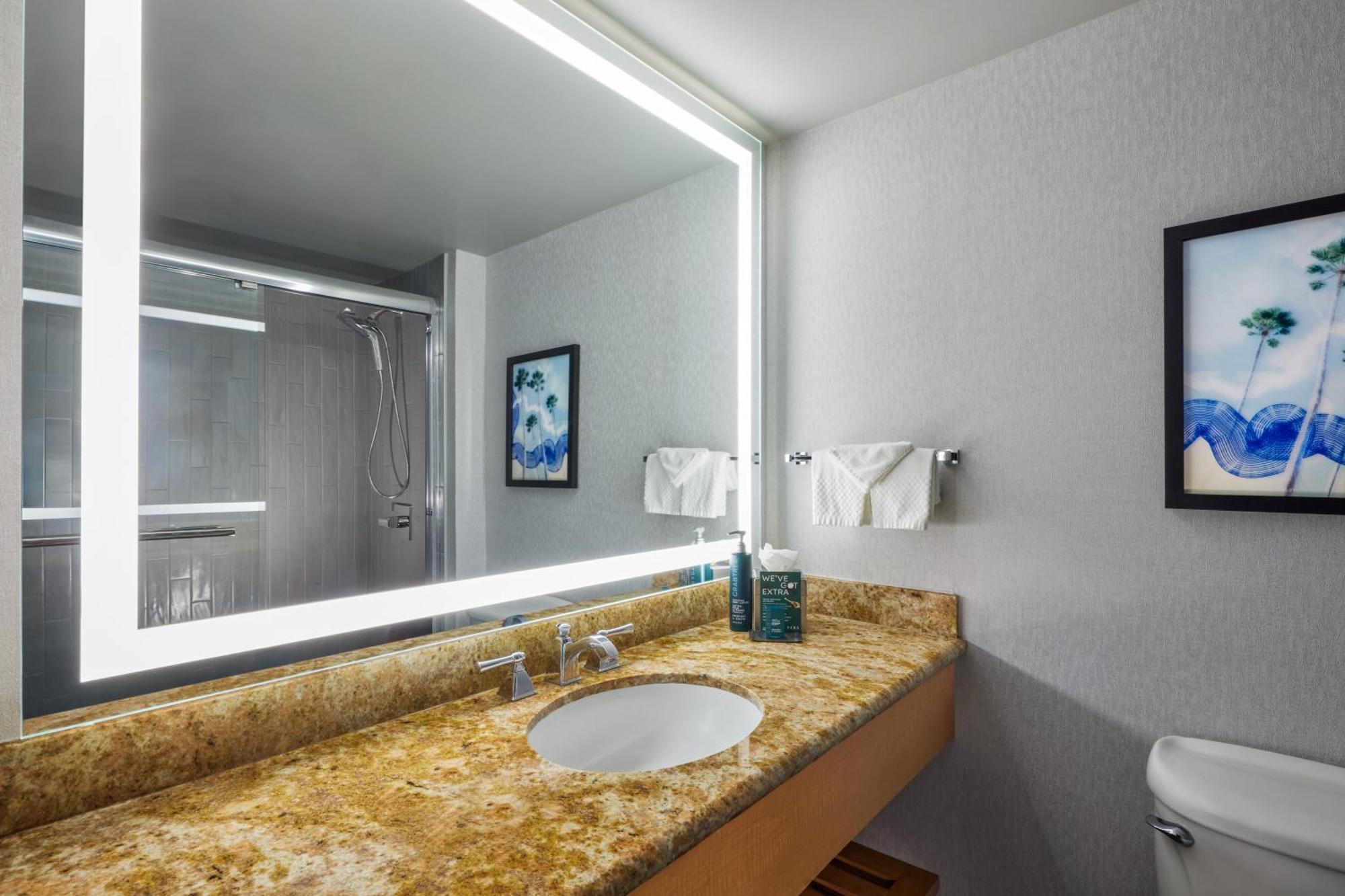Hotel Fera Anaheim, A Doubletree By Hilton Orange Exterior foto